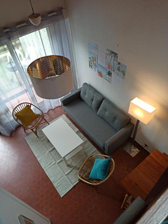 Charmante Villa Patio Proche De L'Ocean セノッス - ル・ペノン エクステリア 写真