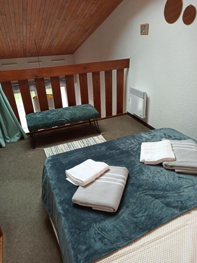 Charmante Villa Patio Proche De L'Ocean セノッス - ル・ペノン エクステリア 写真